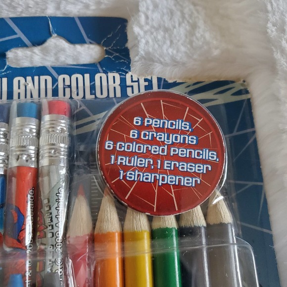 Spiderman Draw and Color Set - Picture 4 of 7